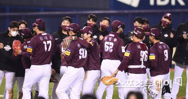 스포츠투데이 포토