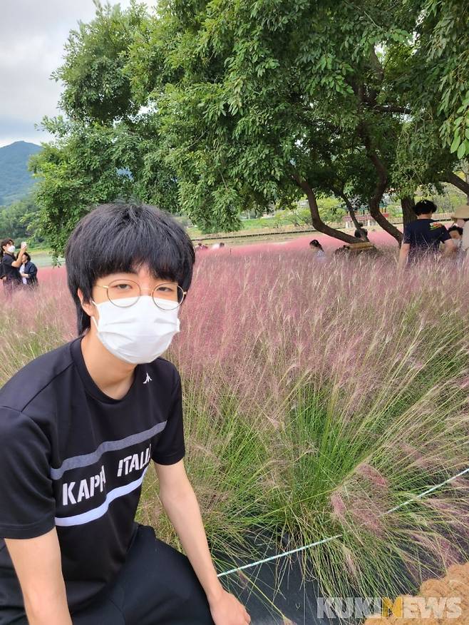 '흑백세상'을 기획한 박주용 팀장. 박주용 팀장 제공