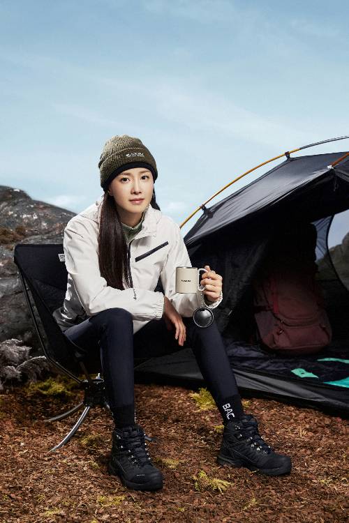 블랙야크의 등산화 그리프 D GTX/사진=블랙야크