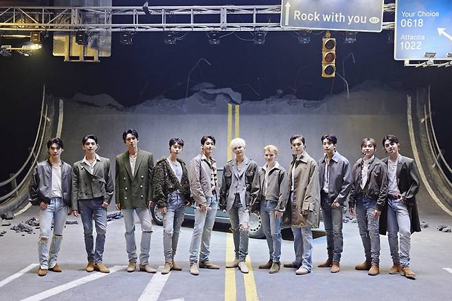 ▲ 미국 MTV '프레시 아웃 라이브'에 출연한 세븐틴. 제공|플레디스엔터테인먼트