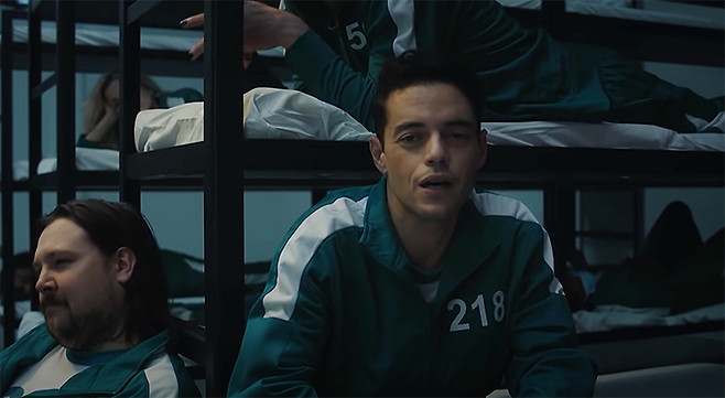 오징어 게임을 주제로 만든 뮤직비디오가 영화 ‘보헤미안 랩소디’로 국내에서 큰 인기를 끈 배우 라미 말렉이 참여해 화제를 모았다. /유튜브 채널 '새터데이 나이트 라이브'