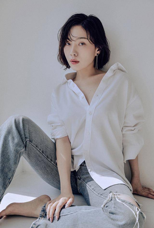 최희서가 대본 리딩을 하던 때를 떠올렸다. 사람엔터테인먼트 제공