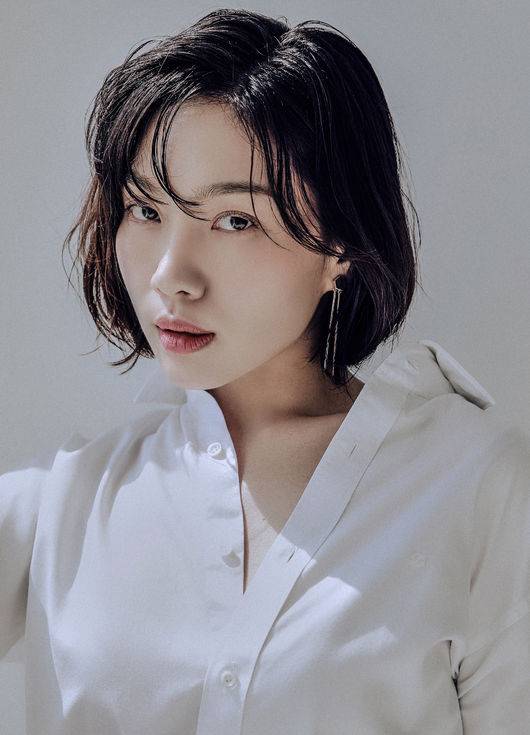 배우 최희서가 한일 합작 영화 `당신은 믿지 않겠지만`으로 관객들을 만난다.  제공| 사람엔터테인먼트