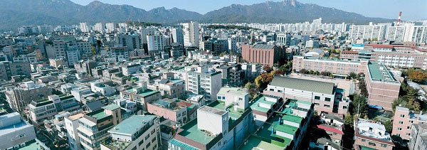 정부가 발표한 2·4 주택공급대책 후보지역 중 한 곳인 서울 도봉구 도봉로 일대의 전경. [박형기 기자]