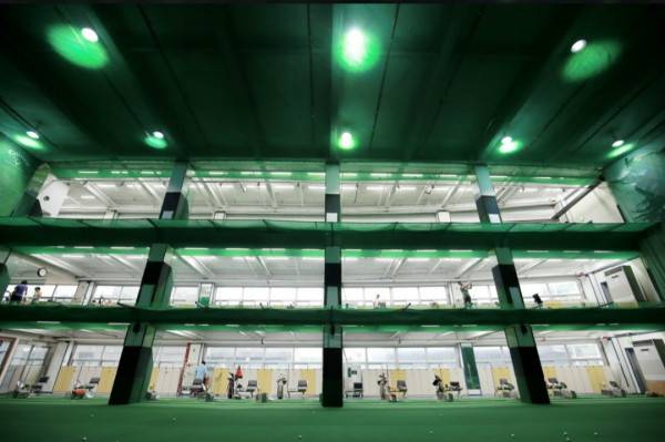 석사과정 원생들을 위한 골프연습장 전경.