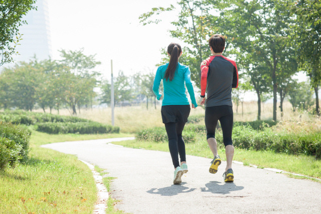 식사 직후에는 운동을 하지 않는 게 좋다./사진=클립아트코리아