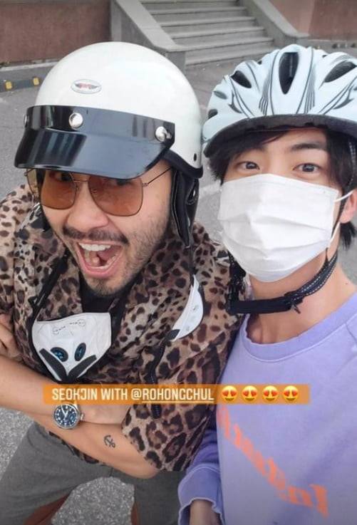 Broadcaster Noh Hong-chul told the daily routine.Noh Hong-chul posted several photos of his capture on his instagram on the 3rd, along with an article entitled BTS Jin is on his bike and I meet Hong Chul on the road.In the public photos, Noh Hong-chul and BTS Jean are wearing helmets and posing correctly.On the other hand, Noh Hong-chul is appearing on KBS2 entertainment Studio K.Photo: Noh Hong-chul SNS