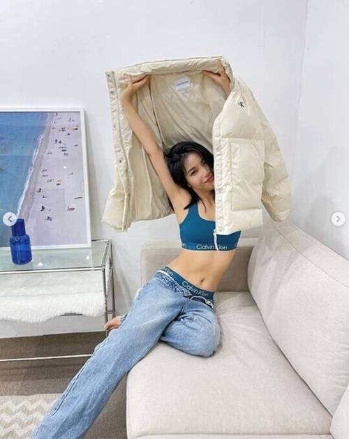 마마무 솔라 사진=솔라 SNS