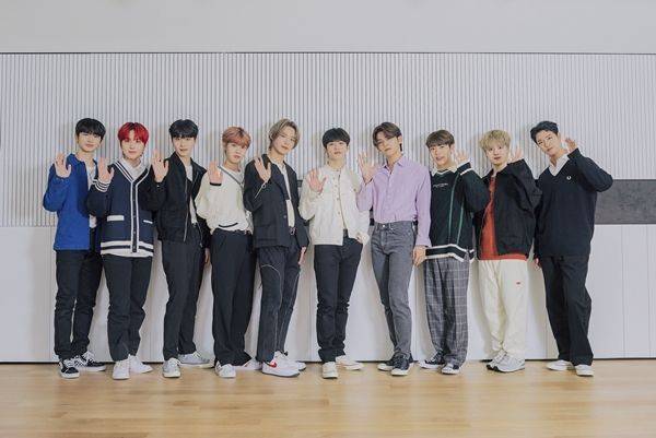 TO1 인터뷰 / 사진=웨이크원 제공