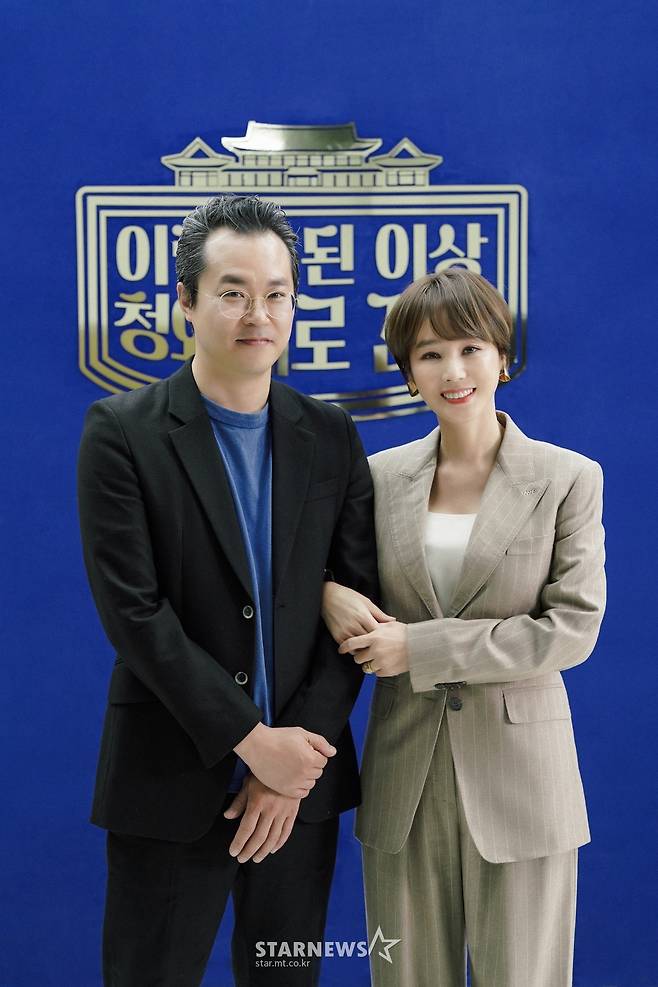 백현진 '김성령 옆에서 수줍'[★포토]