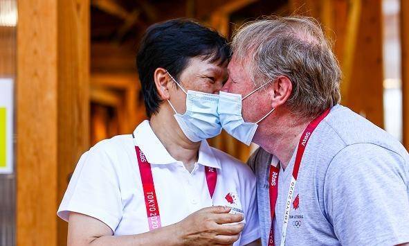 룩셈부르크인 남편(겸 코치)과 다정한 한때