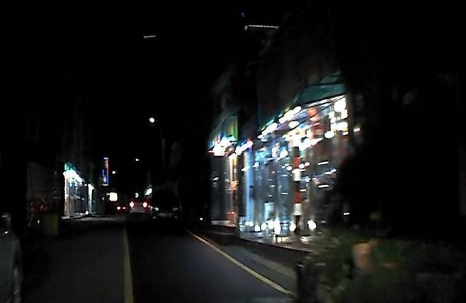 광주의 대표적 홍등가였던 대인동 유리방 성매매 집결지. 동구청 제공