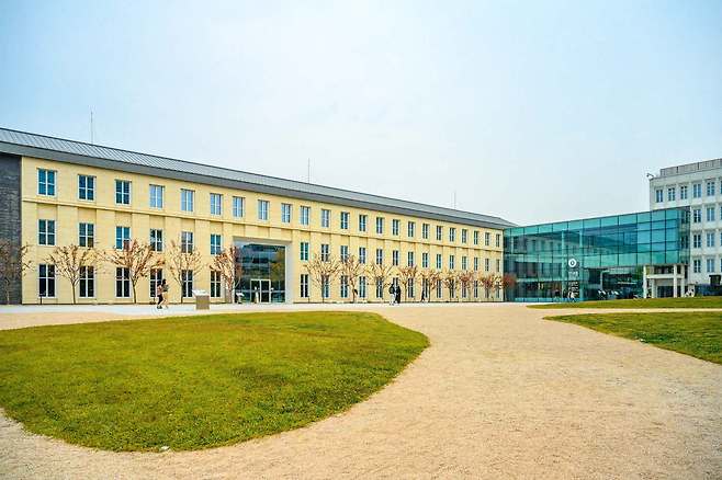 서울공예박물관 풍문여고를 리모델링하여 만든 서울공예박물관