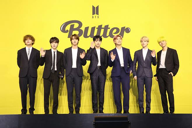 지난 9월 21일 방탄소년단(BTS)이 서울 송파구 올림픽공원 올림픽홀에서 디지털 싱글 ‘버터’ 발매를 기념하는 글로벌 기자간담회를 열었다. 빅히트 뮤직 제공.