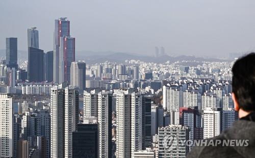 서울 중구 남산에서 바라본 용산, 마포구 일대의 모습 [연합뉴스 자료사진]