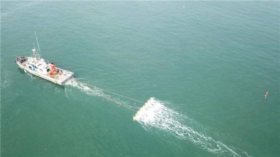 포항지질자원실증연구센터는 폭 7m의 탐사장비로 진도 앞바다 300mX200m 구역을 EOS 3D, 씨뮤즈 호. 사진 국립해양문화재연구소