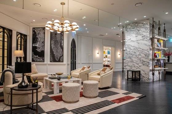 주택 거실 느낌으로 꾸민 'BGZT 컬렉션'의 라운지 모습. 이소아 기자