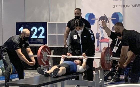 2021 바레인 아시아장애인청소년경기대회 역도 금메달리스트 천민기. [사진 대한장애인체육회]