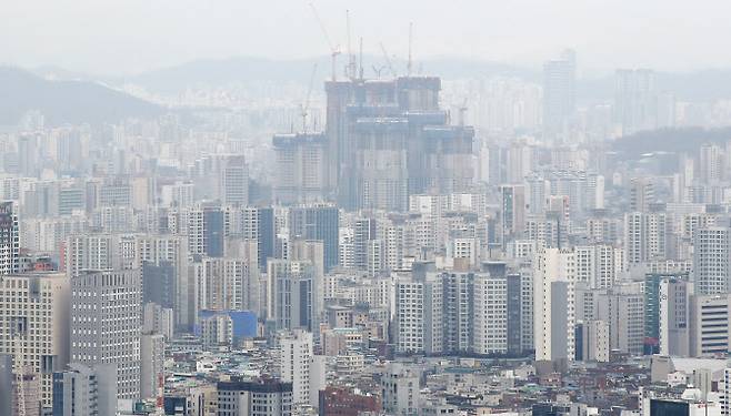 서울 남산에서 바라본 서울 시내 아파트 모습. (사진=연합뉴스)