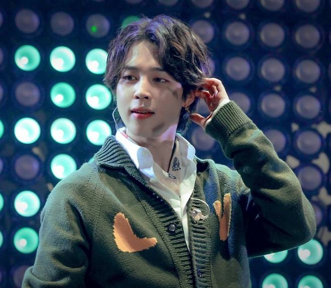 '셀럽들의 슈퍼 셀럽' 방탄소년단 지민 인스타 개설에 세계 유명인들 앞다퉈 팔로우 '핫인기'