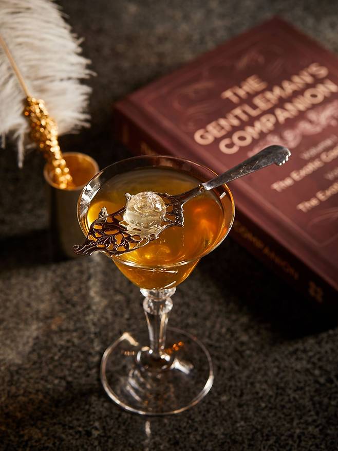 Earl Grey gimlette, a cocktail recommended for the cold season at Charles H. (Charles H.)