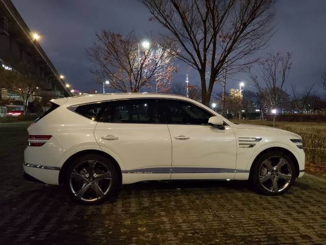 제네시스 GV80 측면. 정진영 기자