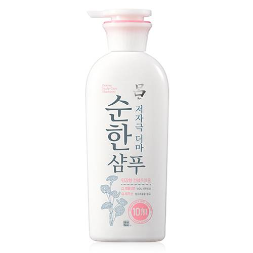 려 순한 저자극 더마 건성 샴푸 - 약산성에 ‘시카’로 알려진 병풀 추출물도 함유돼 손상된 두피 장벽 재생에 도움을 준다. 400mL 6천4백원.