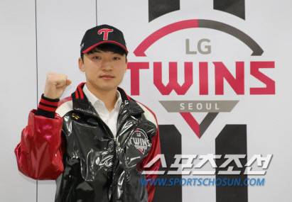 FA 박해민이 4년간 총액 60억원에 LG 트윈스와 계약했다. 사진제공=LG 트윈스