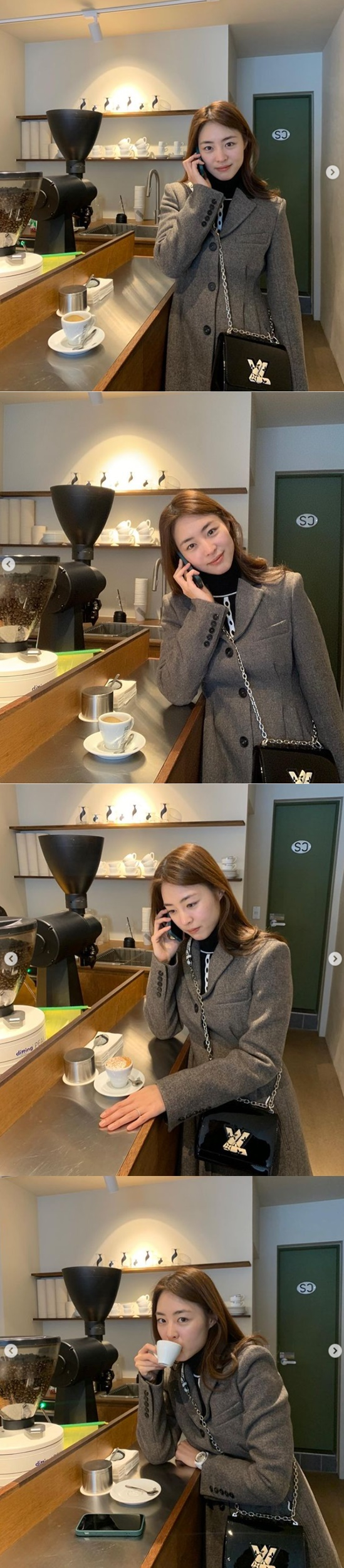 Lee Yeon-hee posted an article and photo on her Instagram on the 19th day, Cold Day, a glass of espresso. espressoba.Lee Yeon-hee in the public photo is drinking coffee in an espresso bar; Lee Yeon-hee, wearing a warm coat, boasts a pure-hearted face.Despite the face without a toilet, the beautiful beauty catches the eye.Meanwhile, Lee Yeon-hee is newly married after marriage and met the public earlier this year through the movie New Years Eve and the play King Lear.