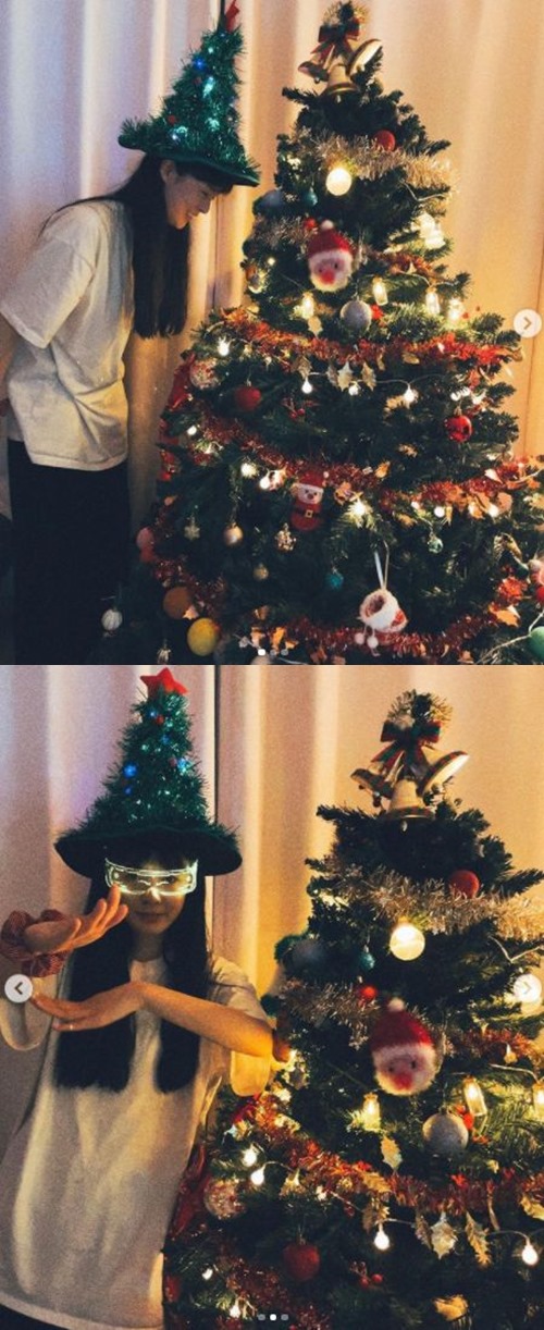 Actor Lee Sun-bin boasted of his own tree.Lee Sun-bin posted a picture and a picture on his instagram on the afternoon of the 21st, HAPPY is also the biggest tree that I have made in my life.You did it, after all, he added, but if you dont have to do it, youll have to stop.In the photo, there is a picture of Lee Sun-bin taking an authentication shot in front of his own tree.He made his fans feel hearty with his youthful charm with his lovely beauty.Actor Han Sun-hwa, who saw this, admired it as elegance in a comment.