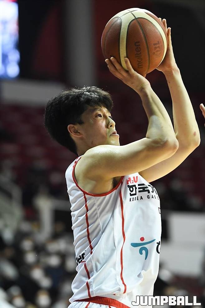 ▲ 한국가스공사 조상열은 좋은 슛감을 선보이며 추격의 불씨를 살렸다.