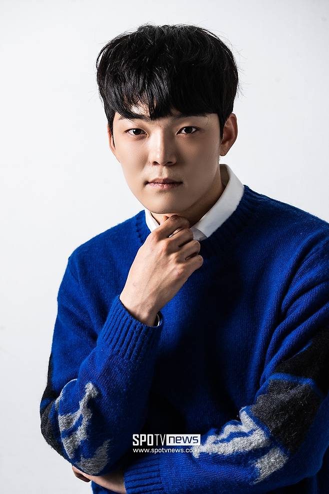 ▲ 김도현이 스포티비뉴스와 인터뷰에서 포즈를 취하고 있다. 곽혜미 기자 khm@spotvnews.co.kr