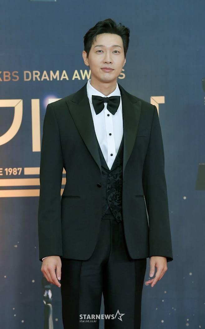 지현우 '부드러운 미소'[★포토]