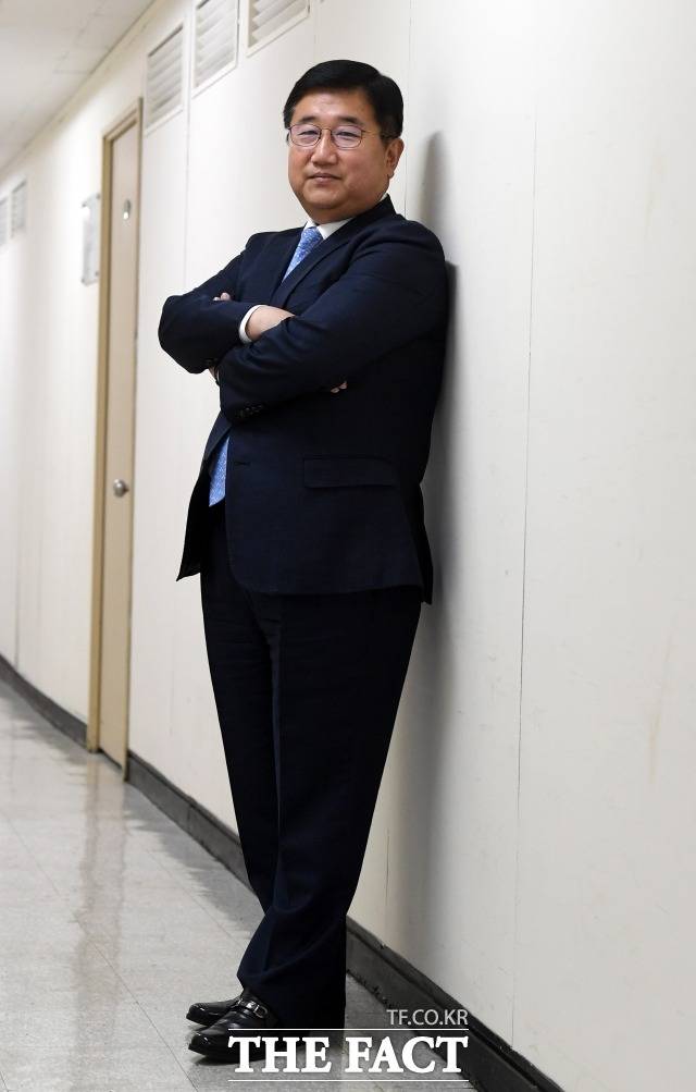 박관천 전 경정은 대통령 측근에서 비롯된 문제가 많다며 영부인의 역할에 대해서도 중요성을 강조했다./남용희 기자