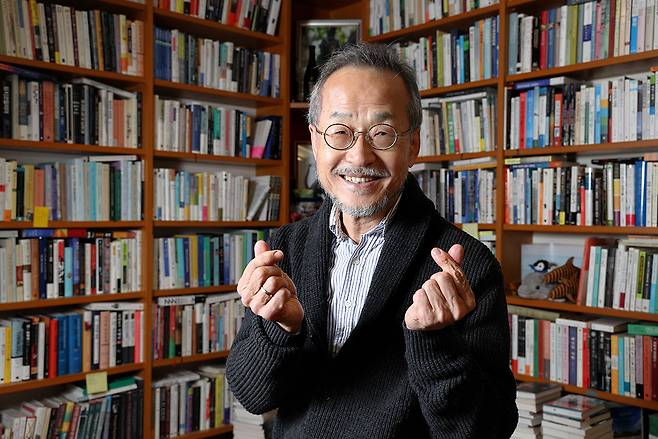 12월15일 이화여대 연구실에서 만난 최재천 교수. ⓒ시사IN 조남진