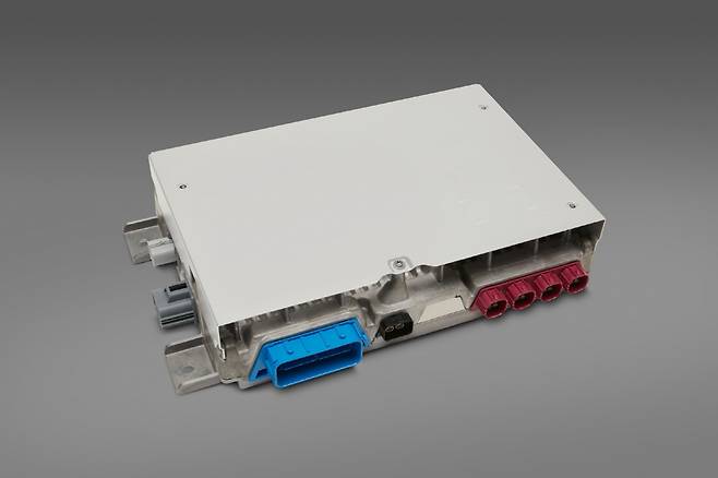 GM의 차세대 핸즈프리 운전자 보조 기술인 ‘울트라 크루즈’가 퀄컴이 개발한 시스템온칩 기반의 새로운 컴퓨팅 아키텍처를 통해 구동된다. /사진=GM