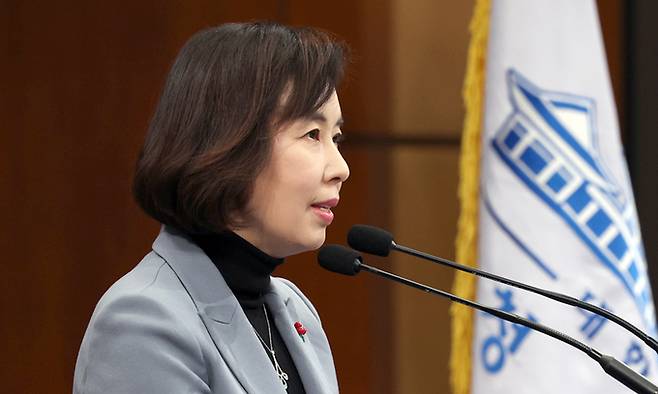 박경미 청와대 대변인이 10일 춘추관 브리핑룸에서 문재인 대통령의 사우디아라비아, 아랍에미리트(UAE), 이집트 순방과 관련해 브리핑하고 있다. 연하뷴스