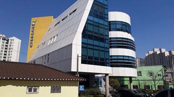 안락누리도서관 전경.  [사진=부산 동래구]