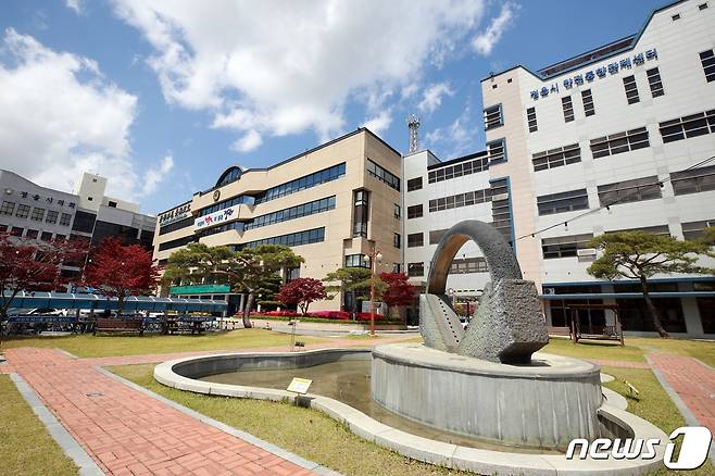 전북 정읍시가 개인정보보호위원회 ‘2021년 개인정보보호 관리 수준 진단’에서 5년 연속 최고 등급인 ‘양호’등급을 받았다. 정읍시청사 전경 © 뉴스1