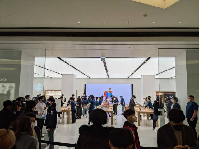 지난 해 2월 개점한 애플 여의도 매장. (사진=지디넷코리아)