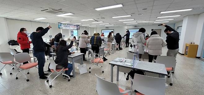[진주=뉴시스] 경남과학교육원 직무연수 실시. *재판매 및 DB 금지