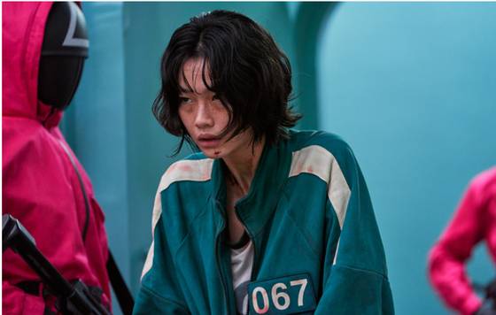 '오징어 게임' 강새벽 역을 맡은 배우 정호연.