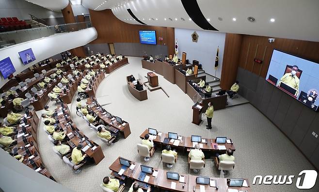 충남도의회 본회의장 모습© 뉴스1