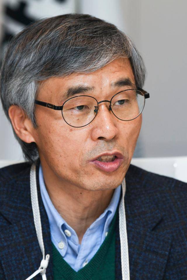 김동헌 교수