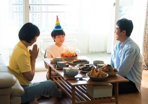 '엉클'이 착한 드라마의 수식어를 이어가는 중이다. TV조선 제공