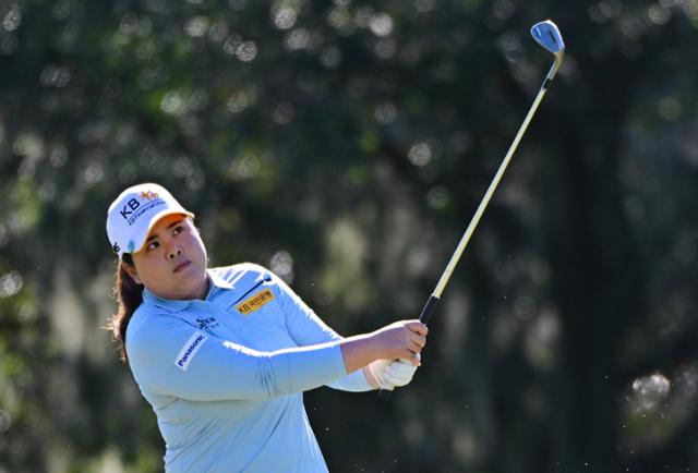 박인비가 2022시즌 미국여자프로골프(LPGA) 투어 개막전 힐튼 그랜드 버케이션 토너먼트 오브 챔피언스(총상금 150만 달러) 첫날 공동 14위에 자리했다. AFP 연합뉴스