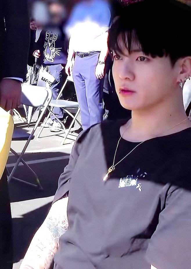 방탄소년단 정국, 美자연광 속 빛나는 미소 "반짝반짝 정국이♡"