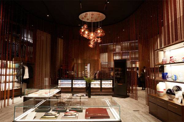 남성 고급 편집숍 란스미어 한남점이 의류부터 생활용품까지 취급 품목을 넓혔다. 사진은 한남점 매장 전경.  [사진 제공 = 삼성물산]