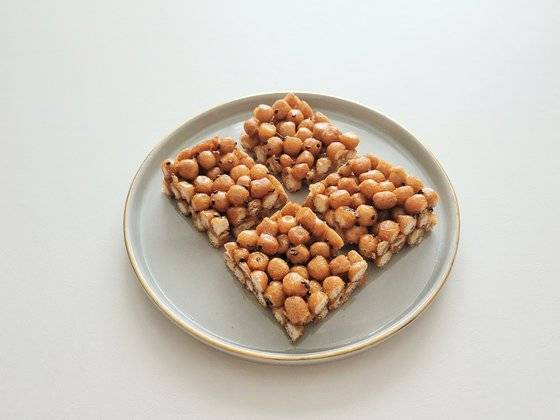 명절 가족들과 함께 먹기 좋은 오란다. 사진 신혜원