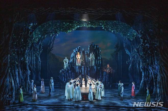 [서울=뉴시스]뮤지컬 '엑스칼리버'. (사진=EMK뮤지컬컴퍼니 제공) 2021.09.02. photo@newsis.com